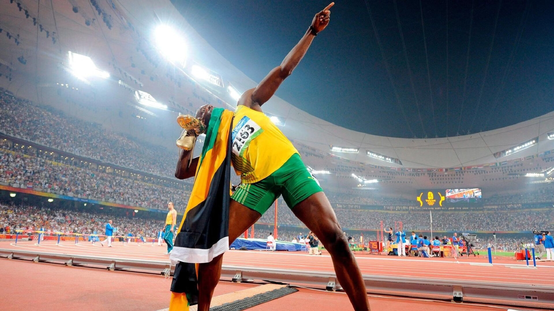 九游电脑版-_比赛裁判的挑战：如何保持公正与效率_，竞赛裁判过程