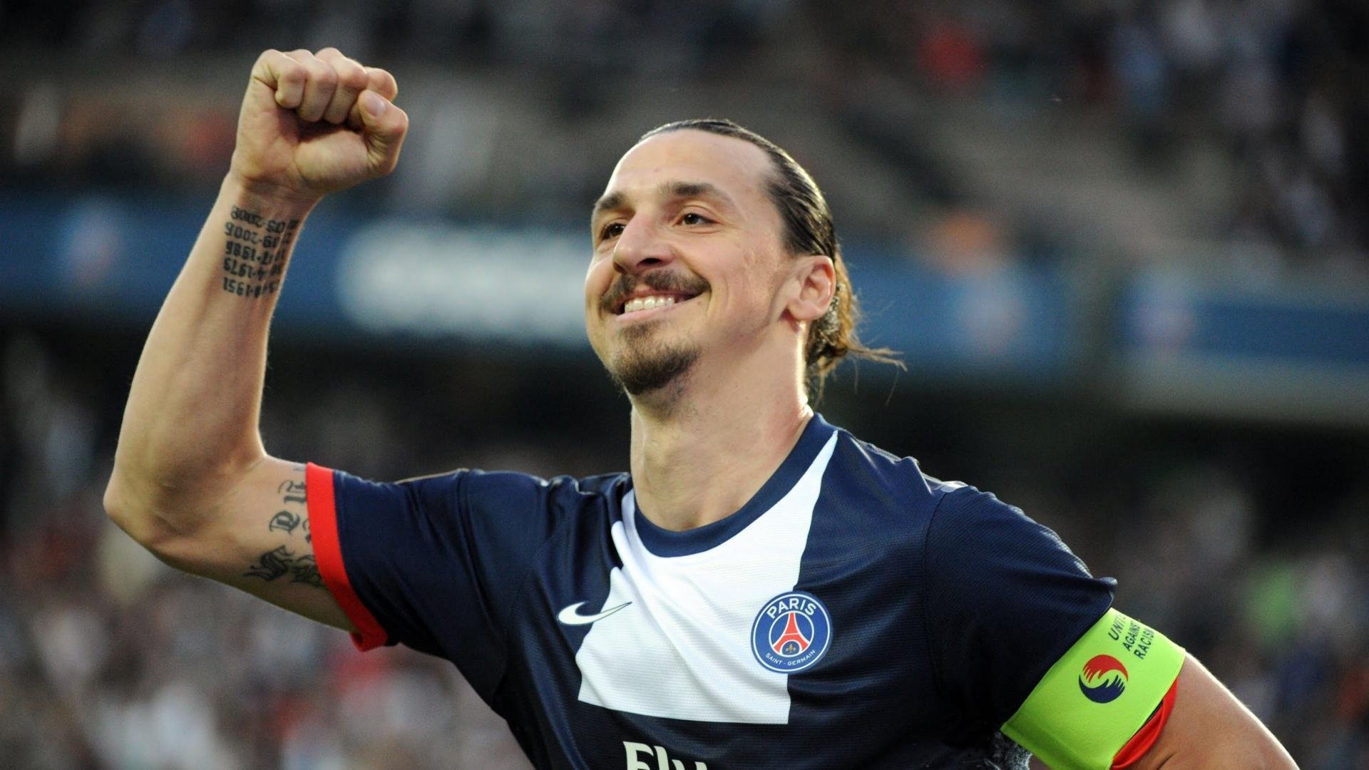 “跑圈铁人”挑战100天百马,惊艳朋友圈,跑100圈视频