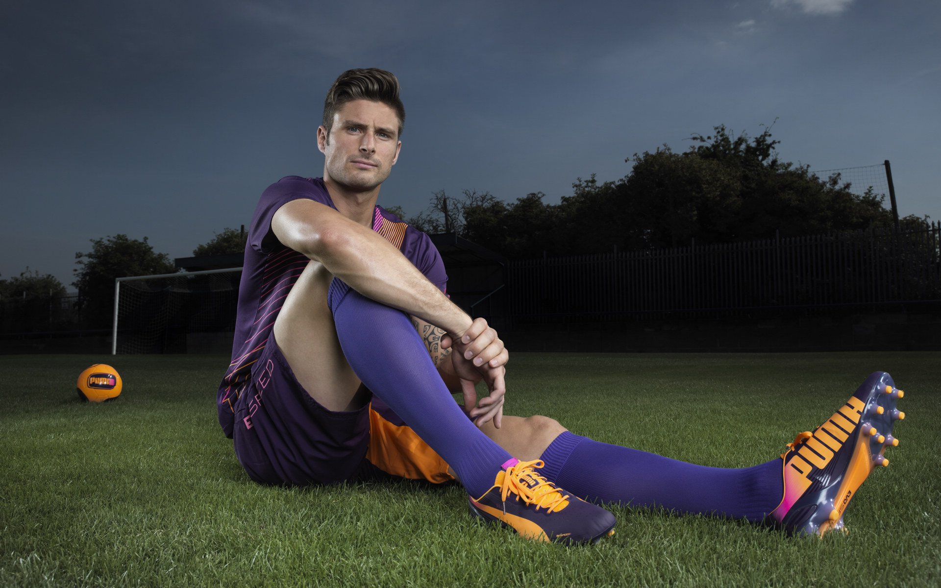 九游官网-足球文化节：带你了解来自全球的热情和创新，足球文化节绘画作品