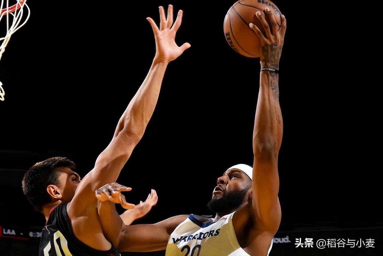 包含篮下命中率TOP5中锋对比的词条