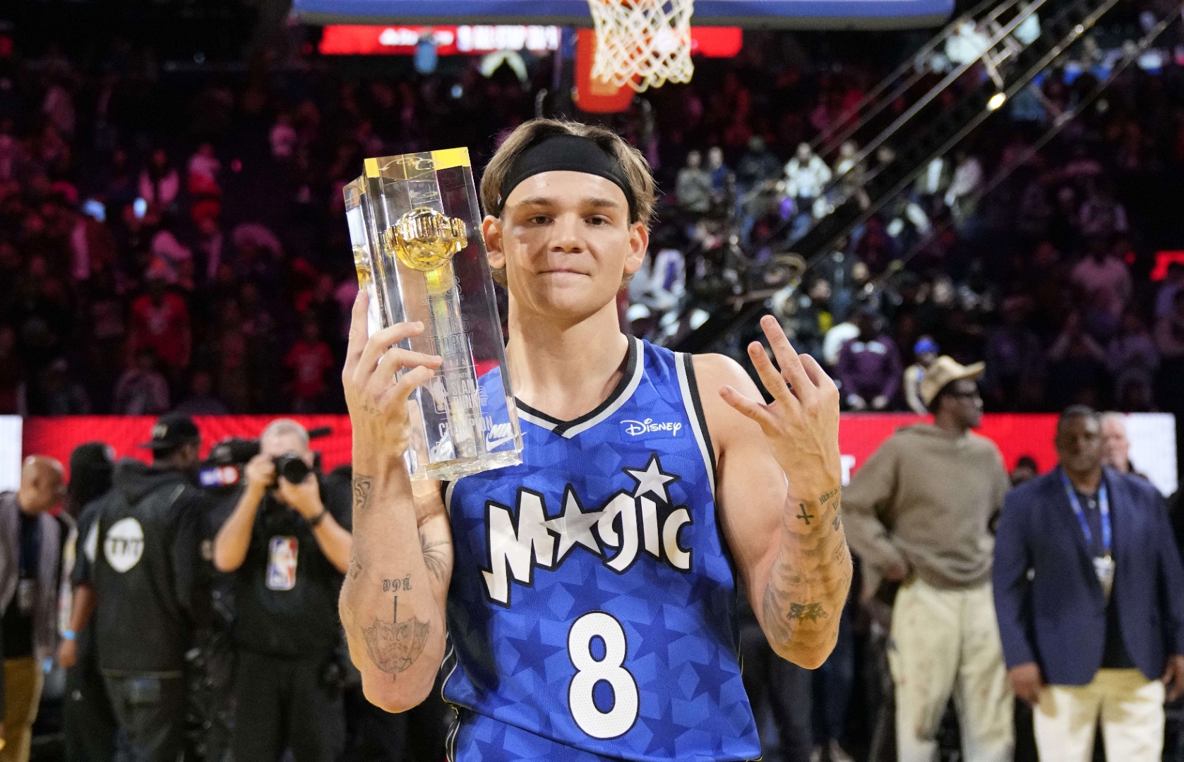 本赛季十大扣篮/三分/盖帽合集 本赛季十大扣篮/三分/盖帽合集