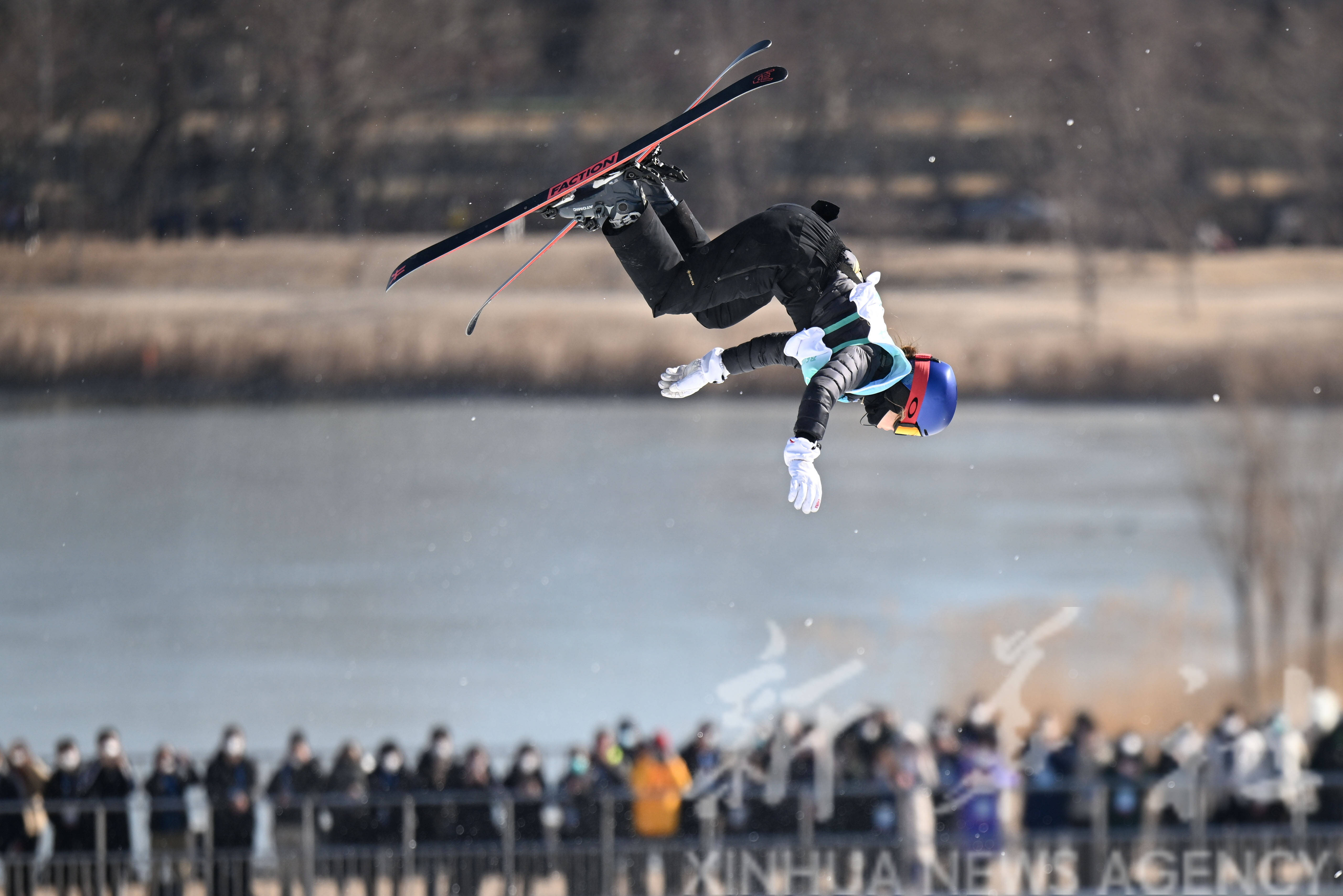 九游体育平台-谷爱凌自由式滑雪再夺金，冬奥会双冠王的简单介绍